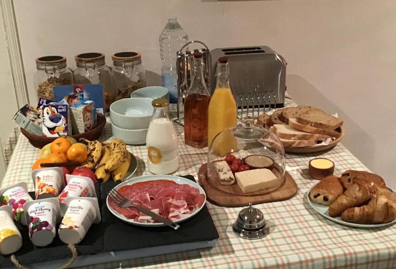 St Mary'S Bed & Breakfast Bury St. Edmunds ภายนอก รูปภาพ
